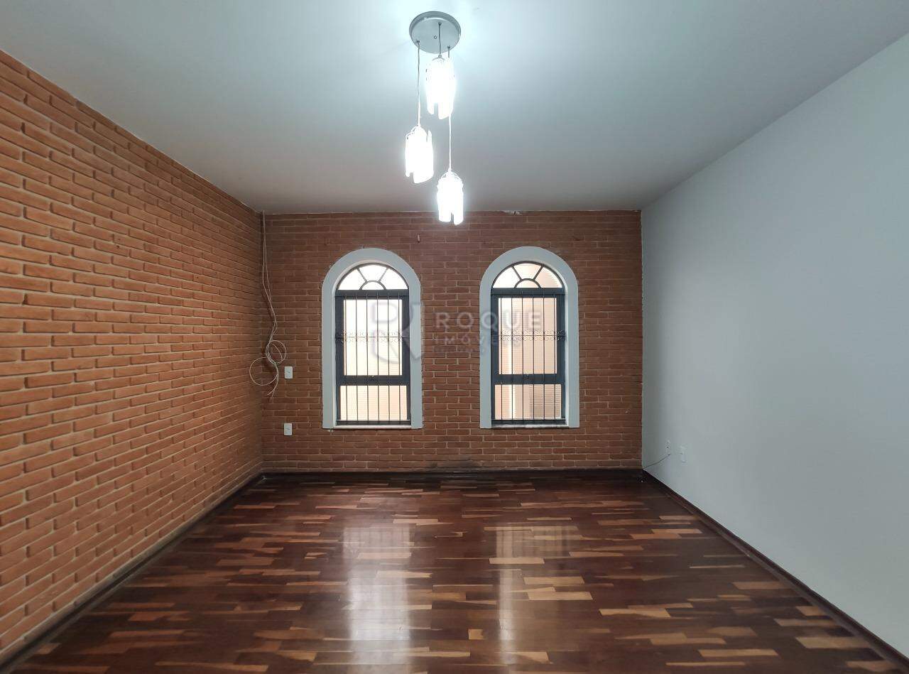 Casa Residencial para aluguel no bairro Jardim Esmeralda: Sala