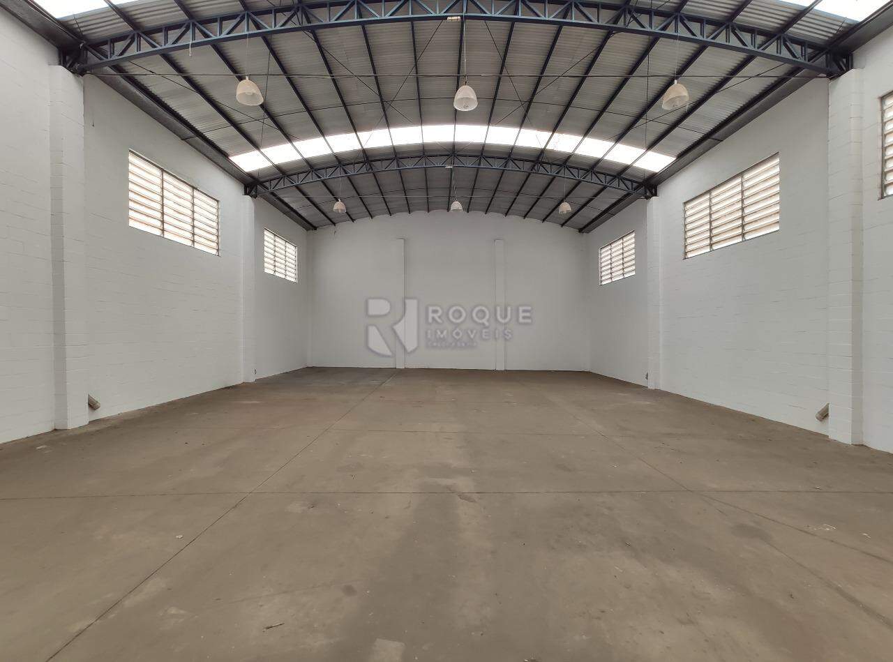 Barracão/Galpão para aluguel no bairro Centro Industrial de Limeira - CIL: Salão 