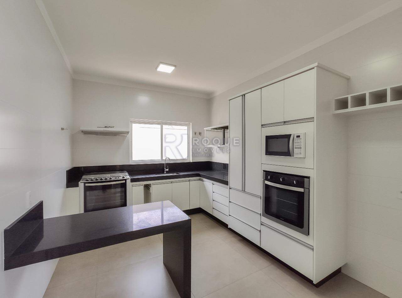 Casa em condomínio para aluguel no bairro Residencial Greville: Cozinha