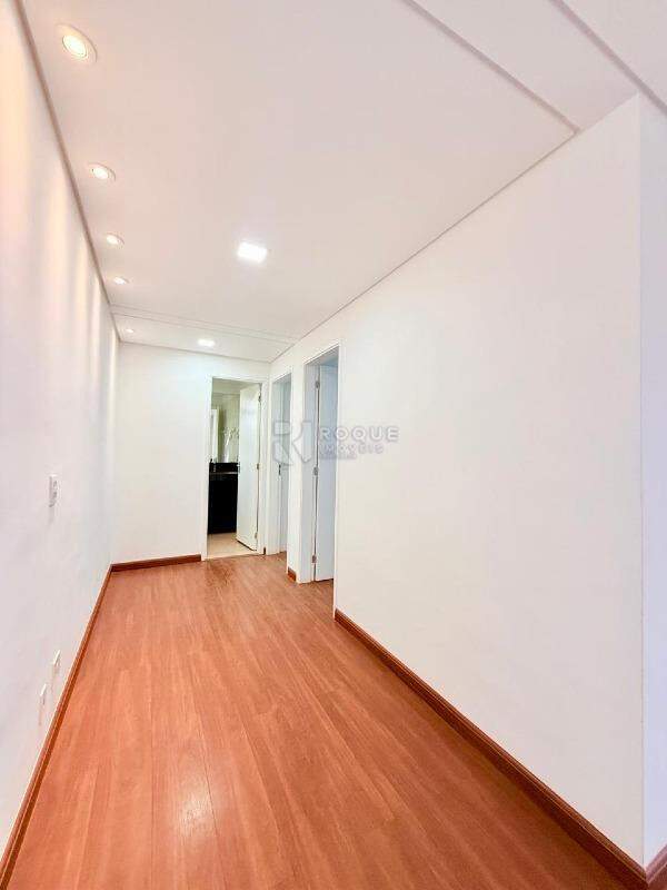 Apartamento para aluguel no bairro Jardim Esmeralda: Hall