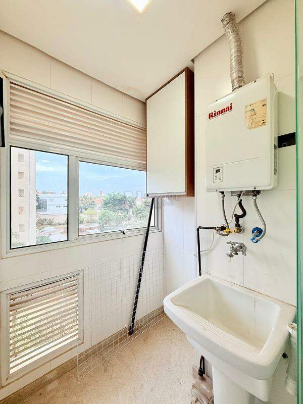 Apartamento para aluguel no bairro Jardim Esmeralda: Lavanderia