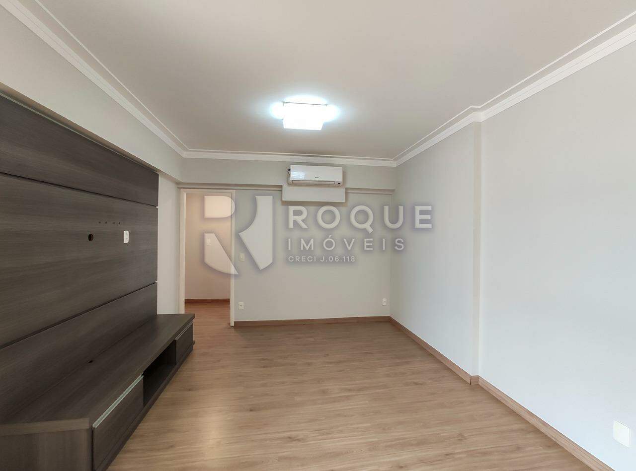 Apartamento para aluguel no bairro Jardim Santo André: Sala 
