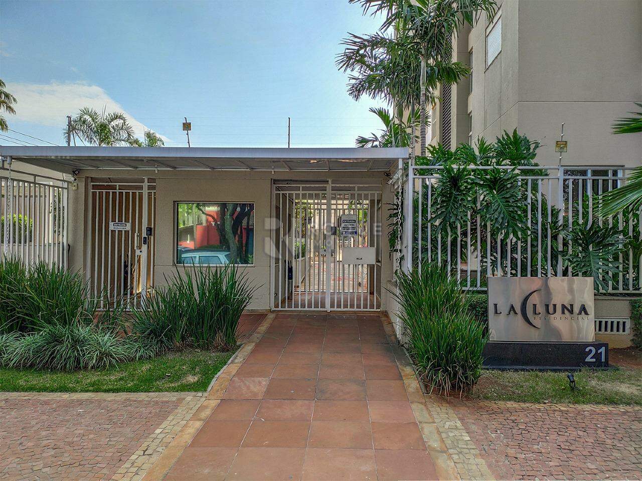 Apartamento para aluguel no bairro Jardim Santo André: Fachada 