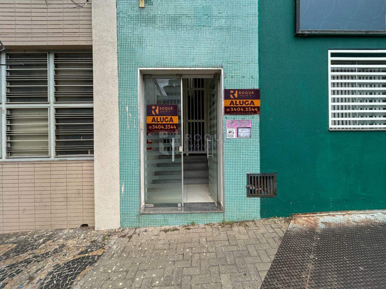 Salas/Conjuntos para aluguel no bairro Centro: Fachada 