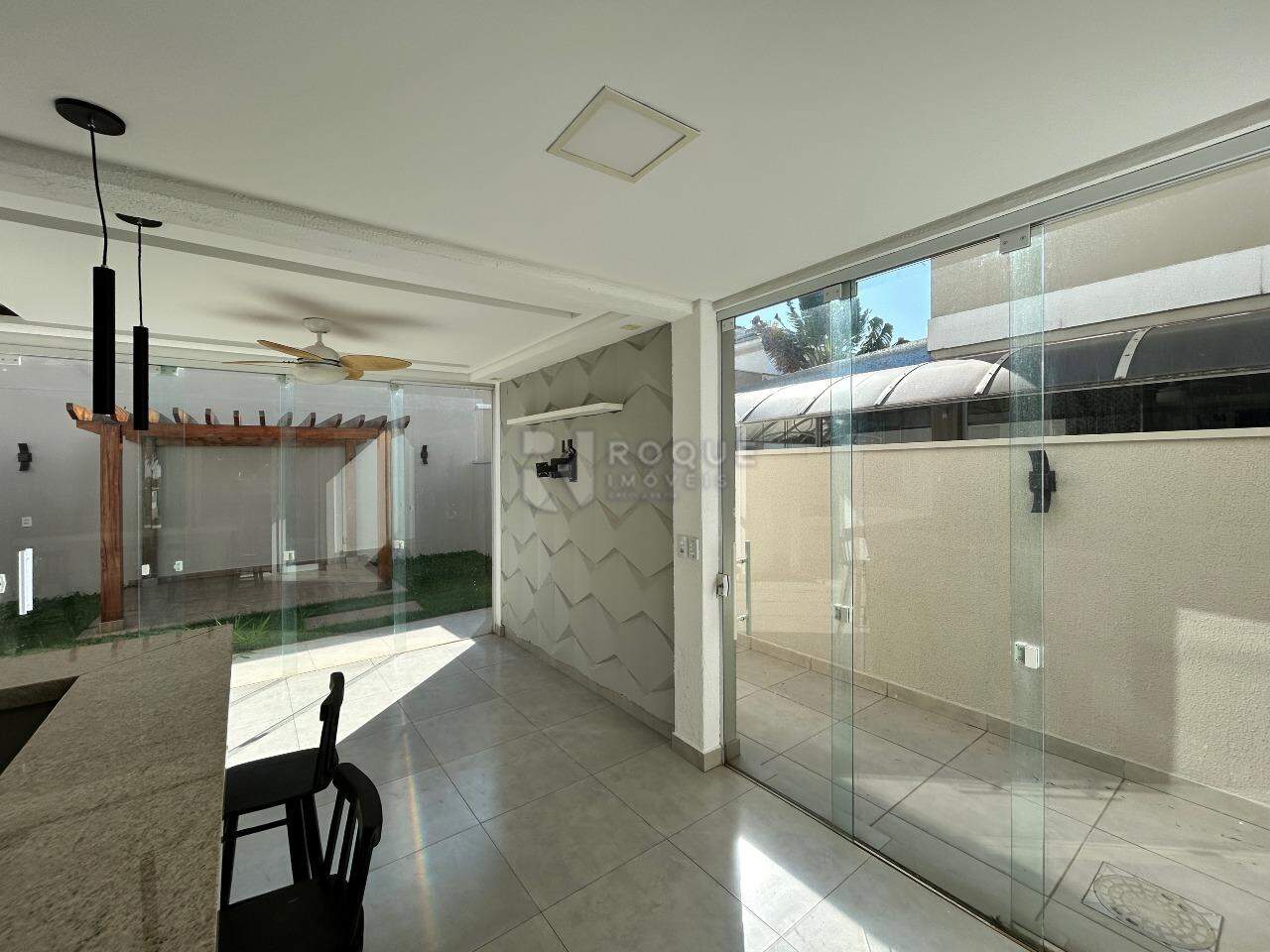 Casa em condomínio para aluguel no bairro Jardim Montezuma: Área gourmet