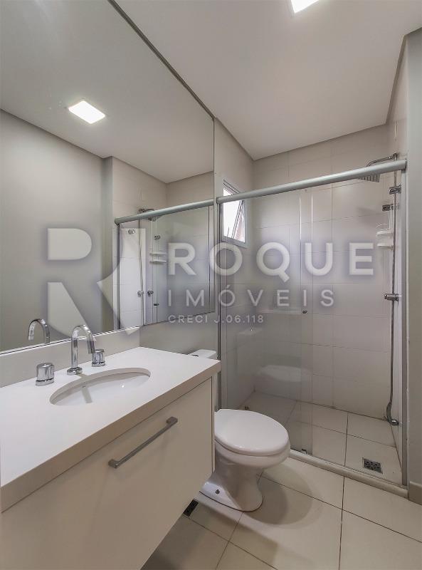 Casa em condomínio para aluguel no bairro Jardim Montezuma: WC suíte 3 segundo andar 