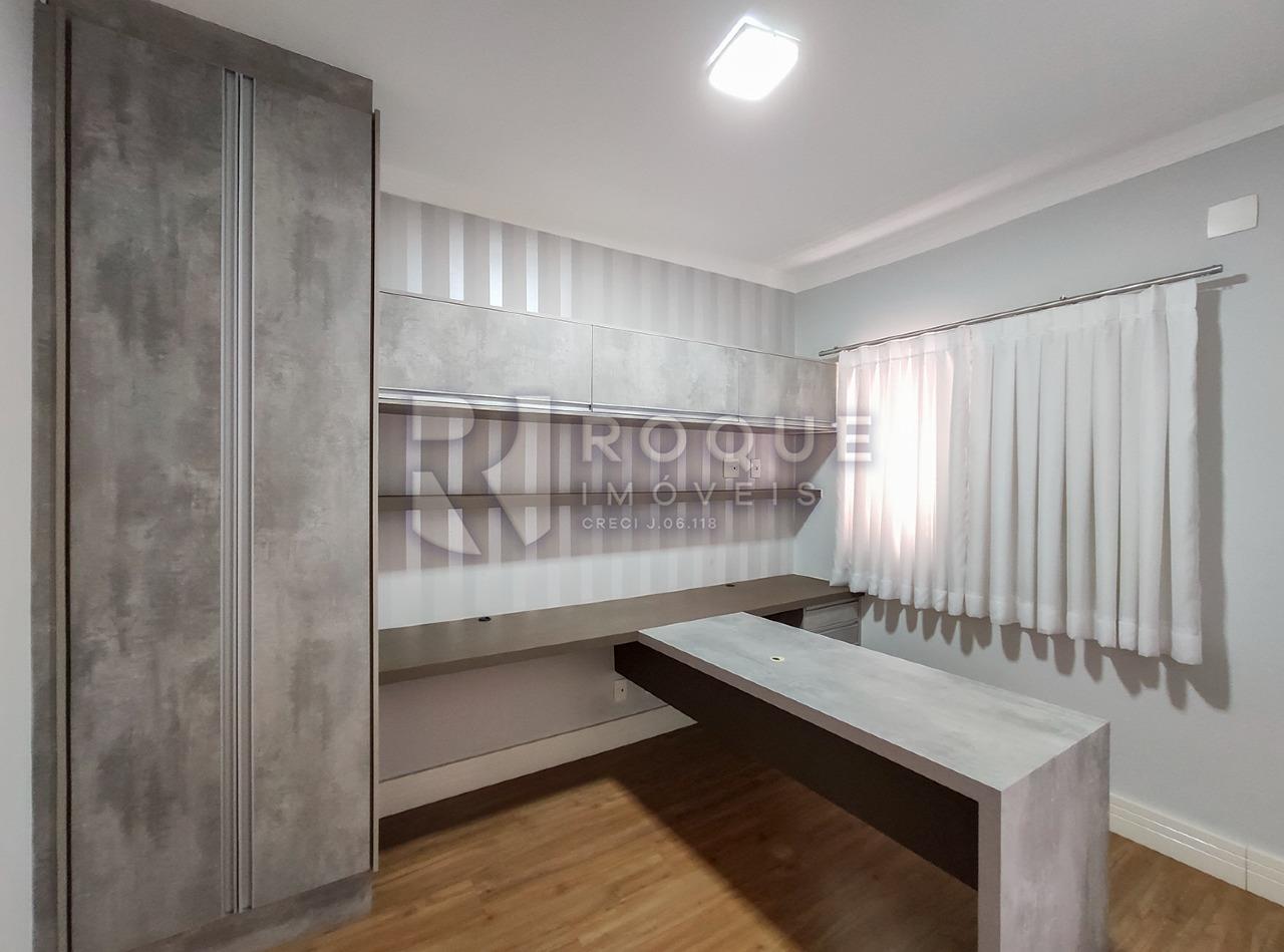 Casa em condomínio para aluguel no bairro Jardim Montezuma: Suíte 3 segundo andar