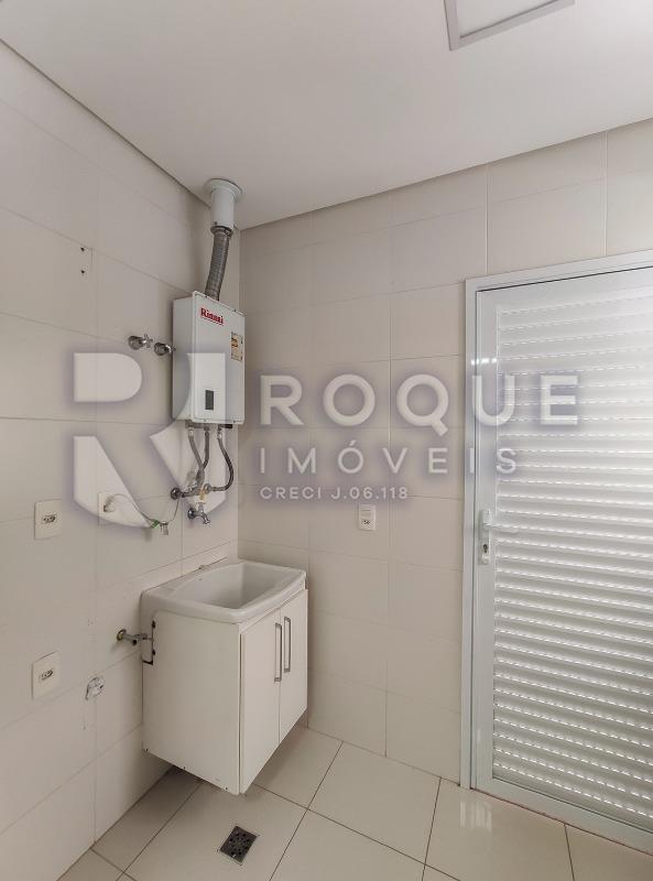 Casa em condomínio para aluguel no bairro Jardim Montezuma: Área de serviço 