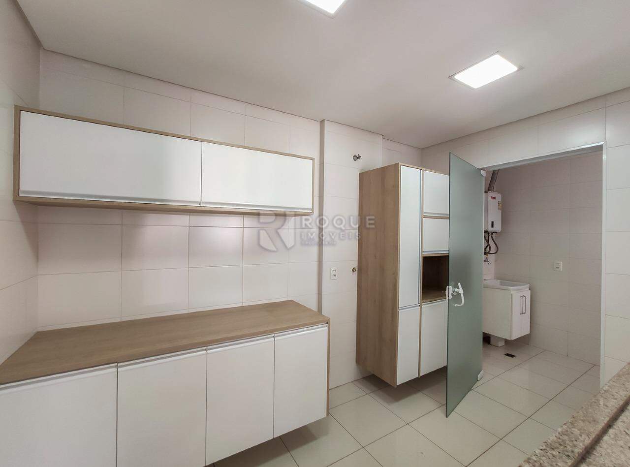 Casa em condomínio para aluguel no bairro Jardim Montezuma: Cozinha