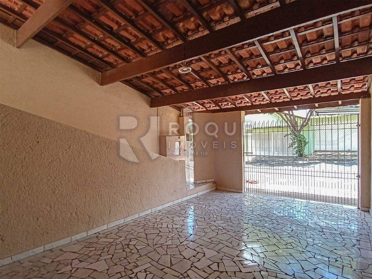 Casa Residencial para aluguel no bairro Jardim São Roque: Frente 