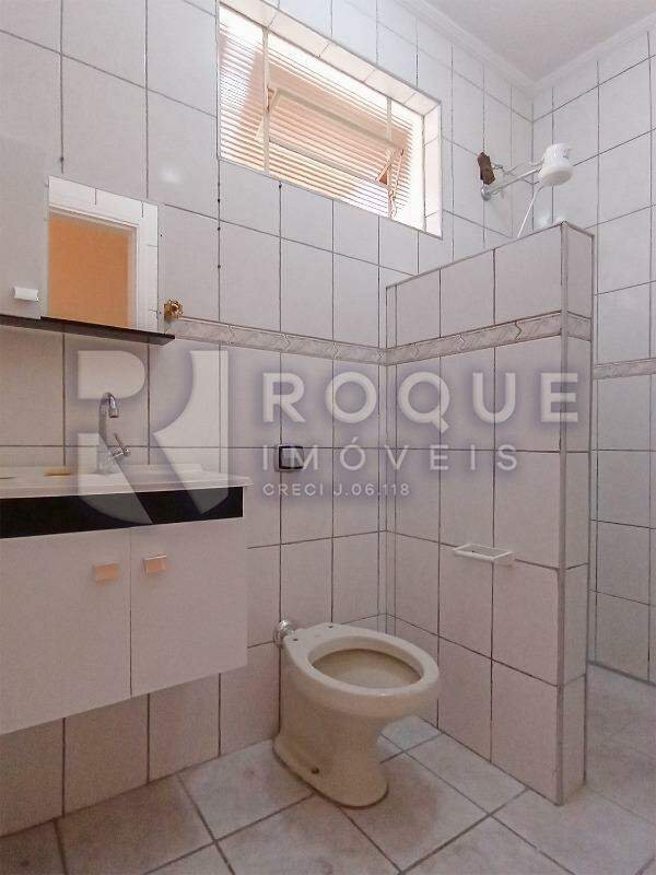 Casa Residencial para aluguel no bairro Jardim São Roque: WC 