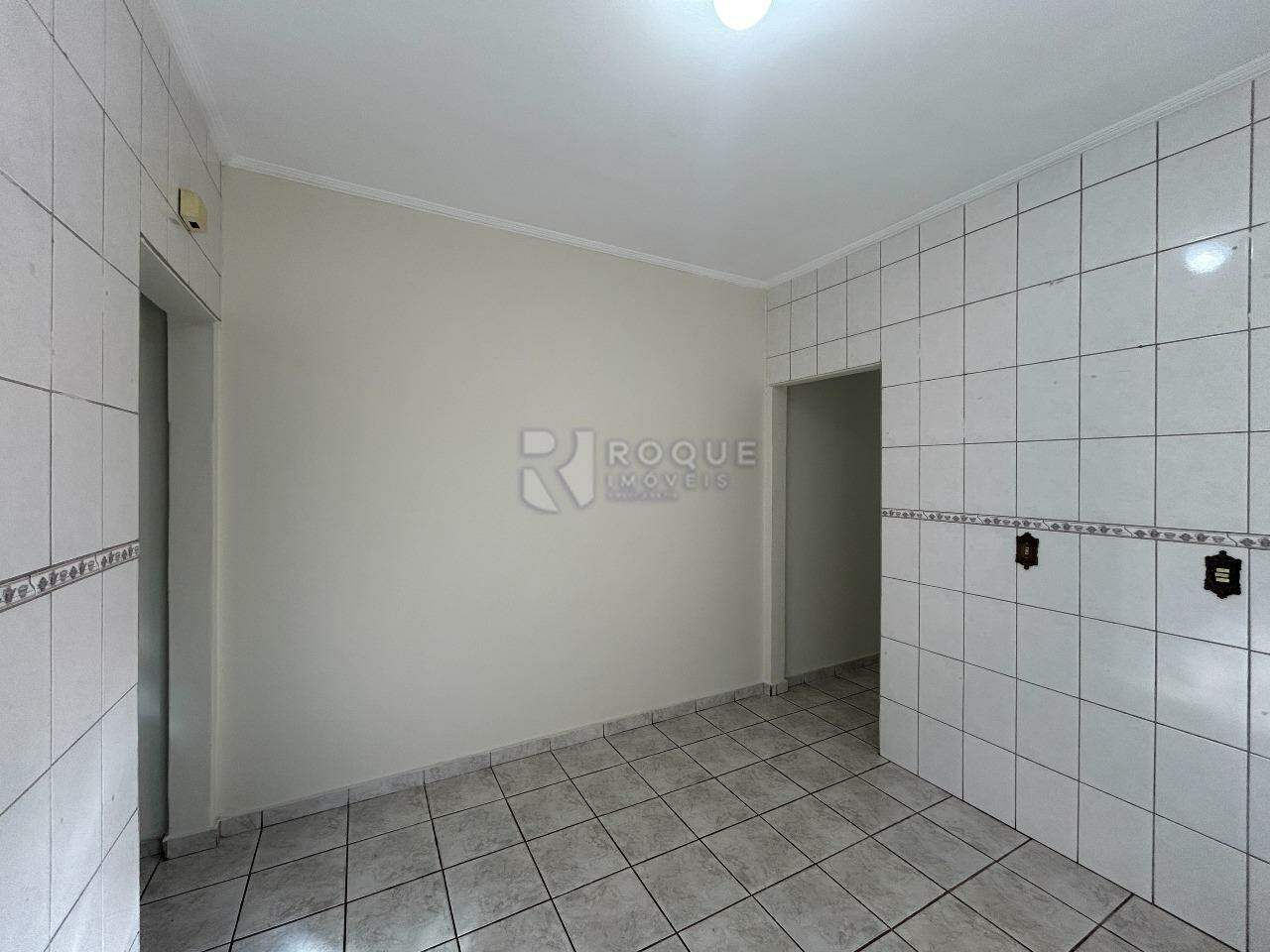 Casa Residencial para aluguel no bairro Jardim São Roque: Cozinha 