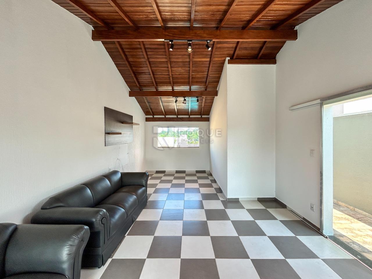 Casa em condomínio para aluguel no bairro Jardim Terras de Santa Elisa: Sala externa 