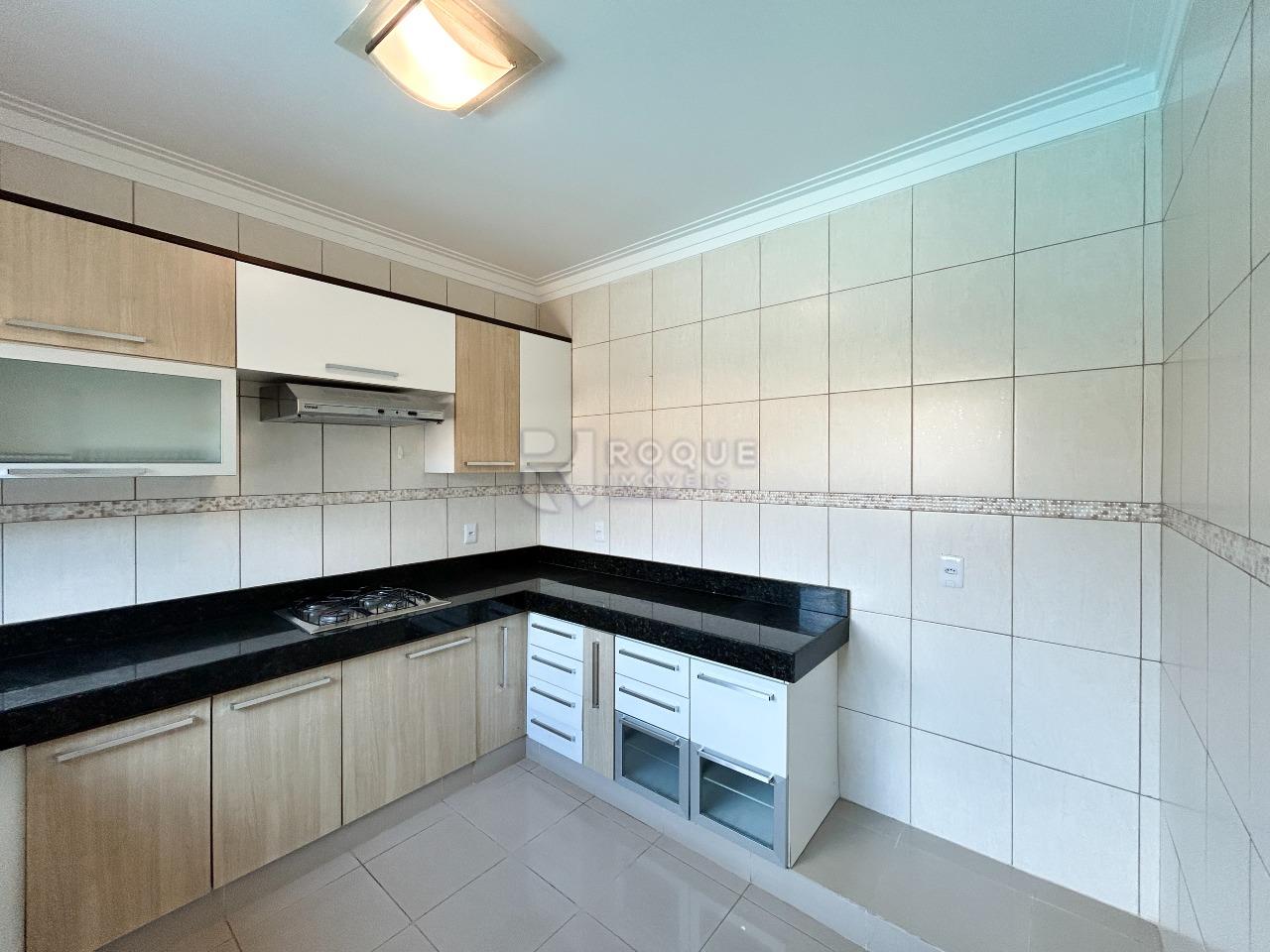 Casa em condomínio para aluguel no bairro Jardim Terras de Santa Elisa: Cozinha 