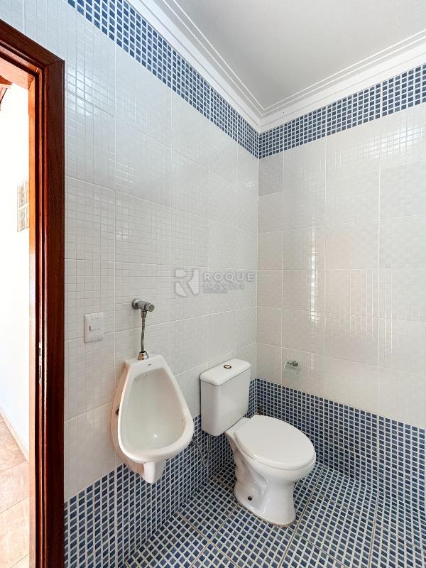 Casa em condomínio para aluguel no bairro Jardim Terras de Santa Elisa: WC externo 