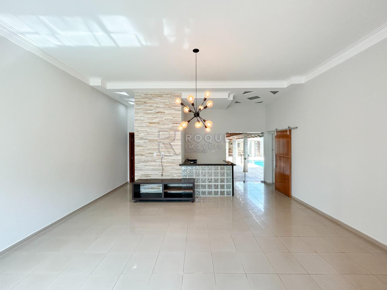 Casa em condomínio para aluguel no bairro Jardim Terras de Santa Elisa: Sala 