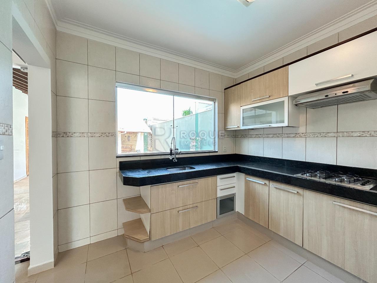 Casa em condomínio para aluguel no bairro Jardim Terras de Santa Elisa: Cozinha 