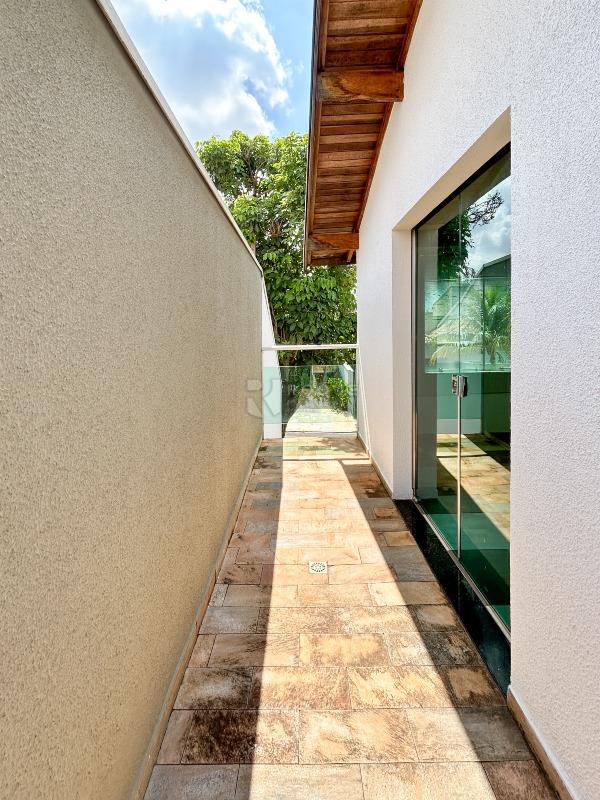 Casa em condomínio para aluguel no bairro Jardim Terras de Santa Elisa: Hall sala externa 