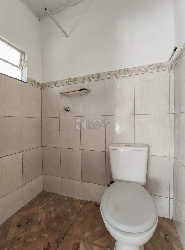 Casa Residencial para aluguel no bairro Jardim Paulista: WC externo 