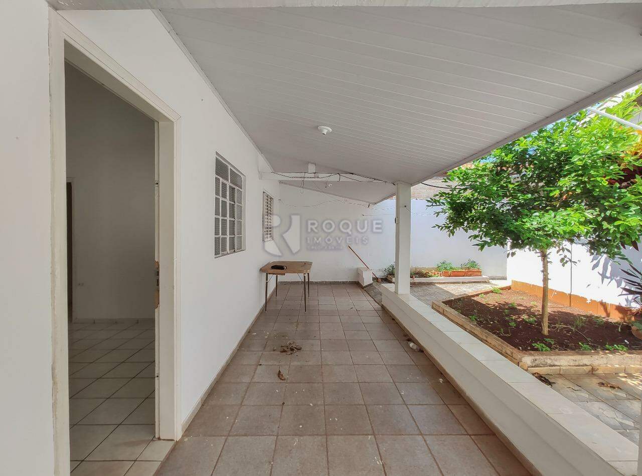 Casa Residencial para aluguel no bairro Jardim Paulista: Frente 
