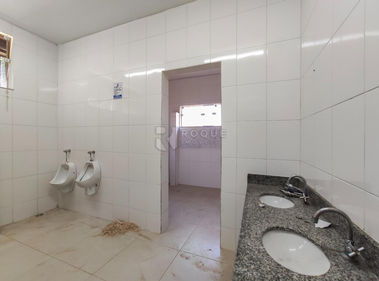 Barracão/Galpão para aluguel no bairro Condomínio Industrial Duas Barras: Vestiário 1