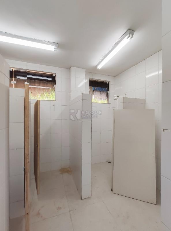 Barracão/Galpão para aluguel no bairro Condomínio Industrial Duas Barras: Vestiário 2