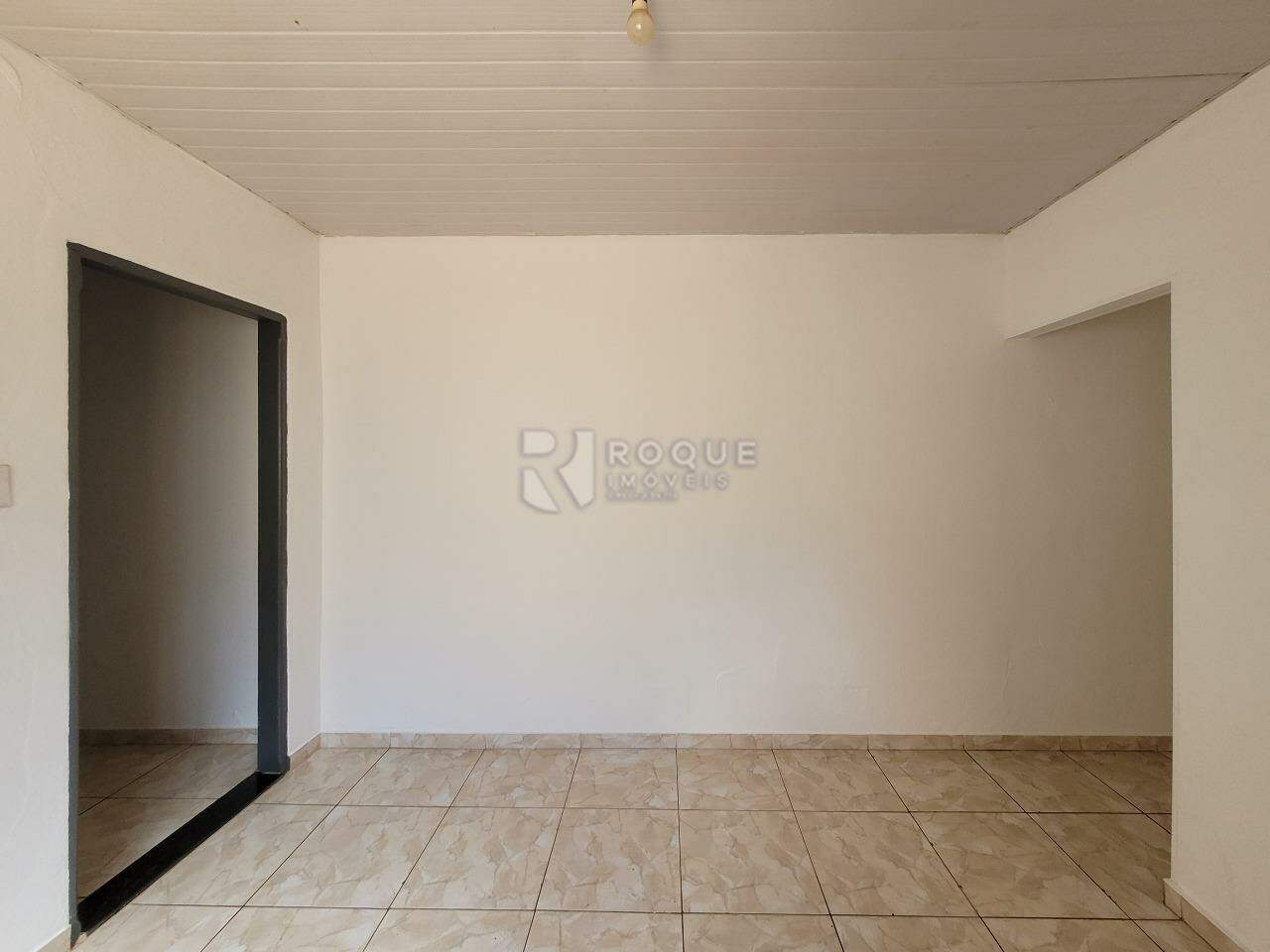 Casa Residencial para aluguel no bairro Parque Residencial Aeroporto: Sala