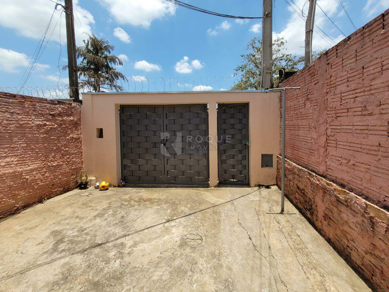 Casa Residencial para aluguel no bairro Parque Residencial Aeroporto: Entrada em comum