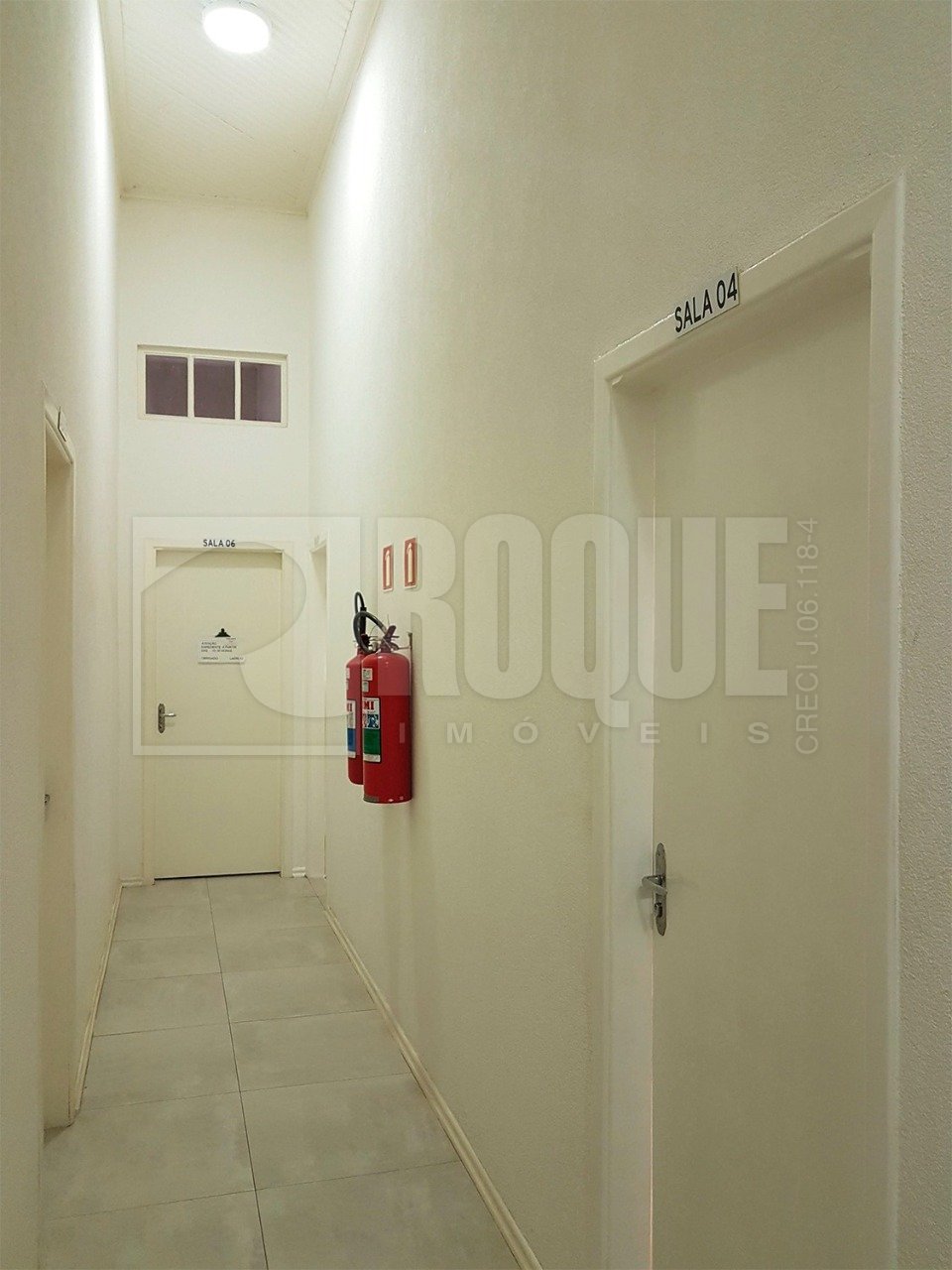 Salas/Conjuntos para aluguel no bairro Centro: Hall 