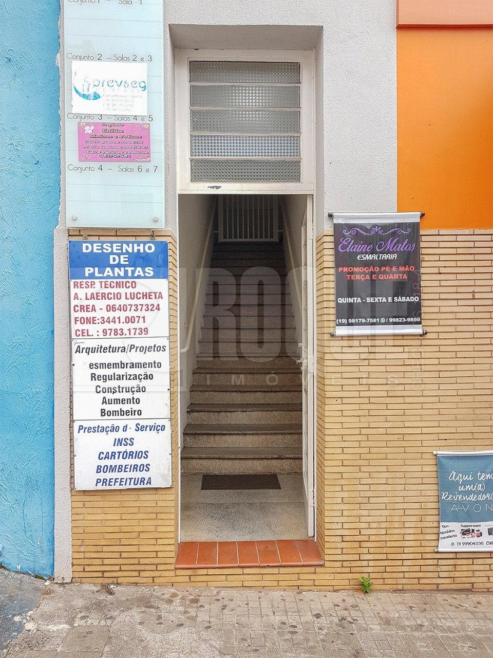 Salas/Conjuntos para aluguel no bairro Centro: Fachada