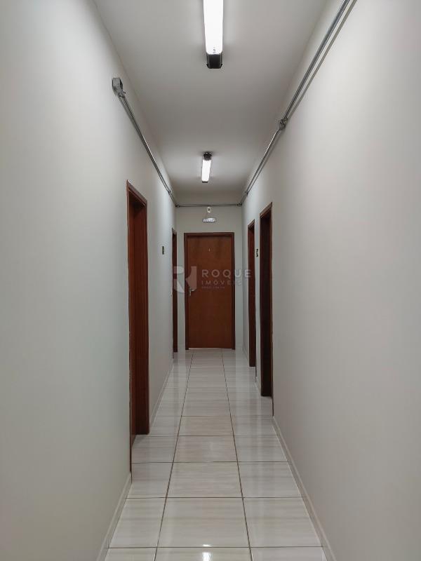 Salas/Conjuntos para aluguel no bairro Centro: Hall em comum