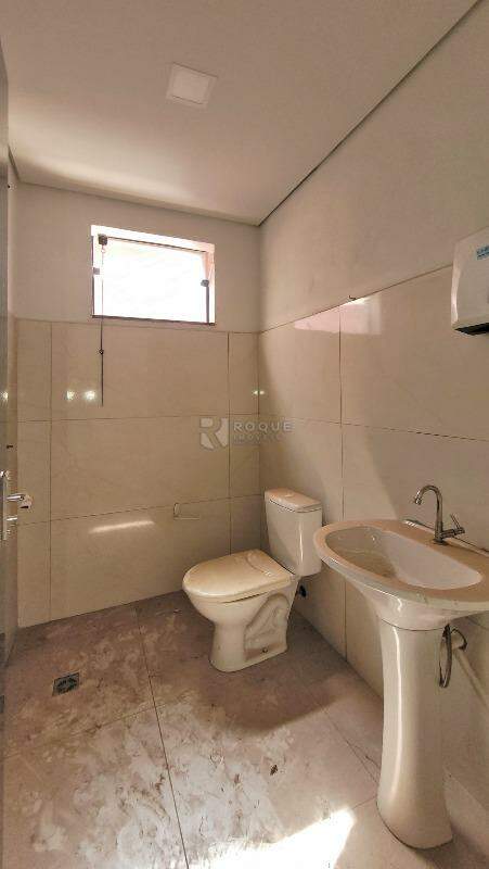 Salão para aluguel no bairro Vila São João: Wc 01