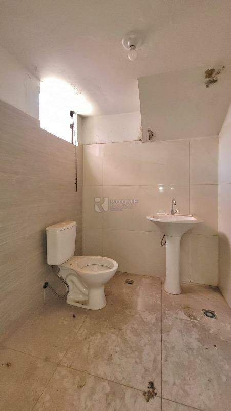 Salão para aluguel no bairro Vila São João: Wc 02