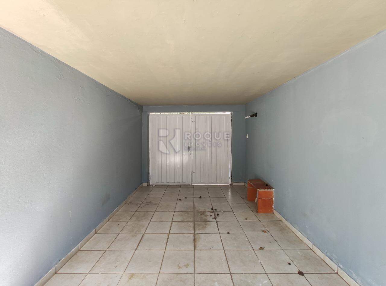 Casa Residencial para aluguel no bairro Jardim Piratininga: Garagem 
