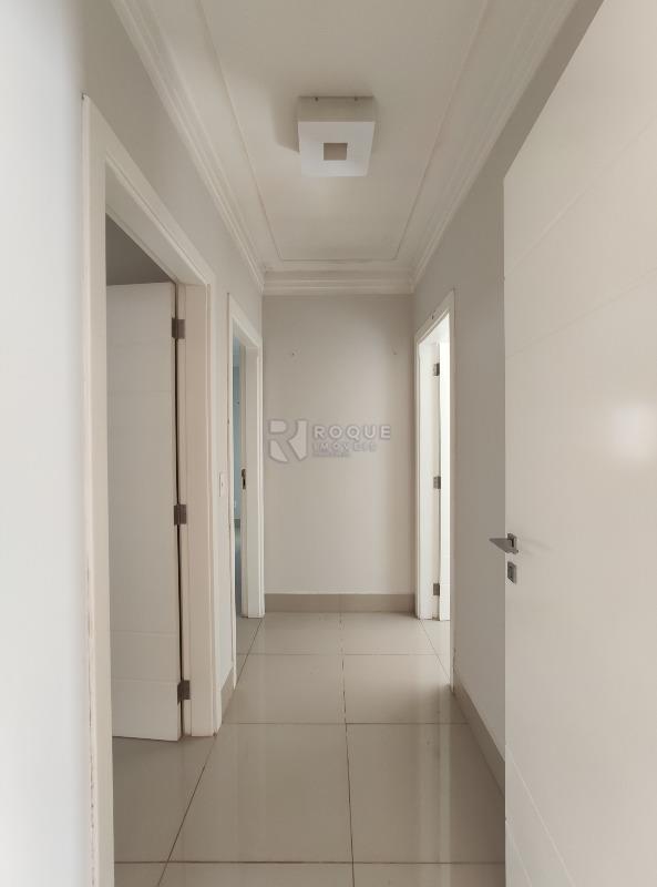 Casa em condomínio para aluguel no bairro Parque São Bento: Hall 