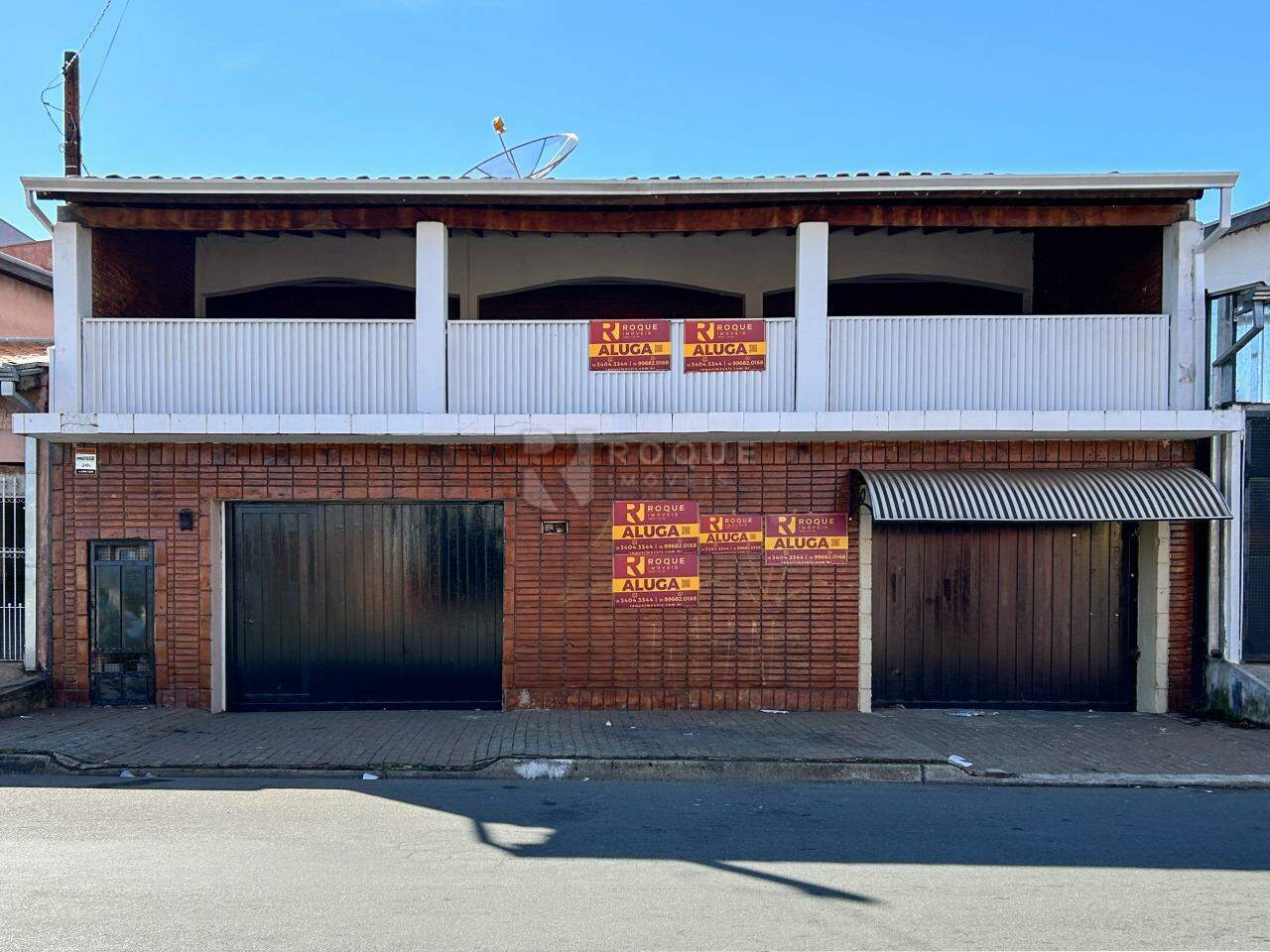 Casa Residencial para aluguel no bairro Conjunto Habitacional Victor DAndrea: Fachada 