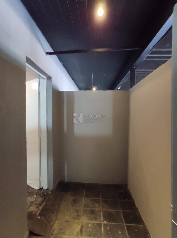 Salão para aluguel no bairro Vila Camargo: Hall 