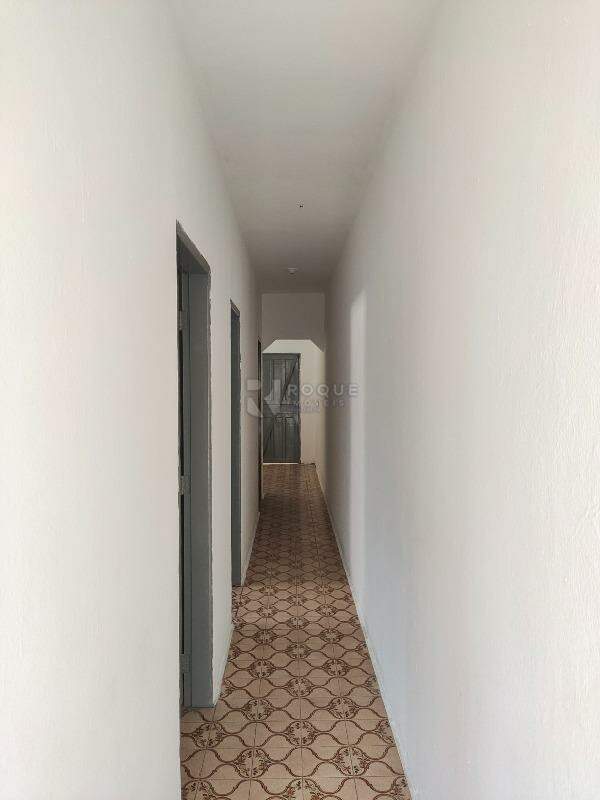 Casa Residencial para aluguel no bairro Parque Hippolyto: Hall 