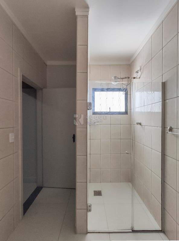 Casa Residencial para aluguel no bairro Vila Claudia: WC suíte 