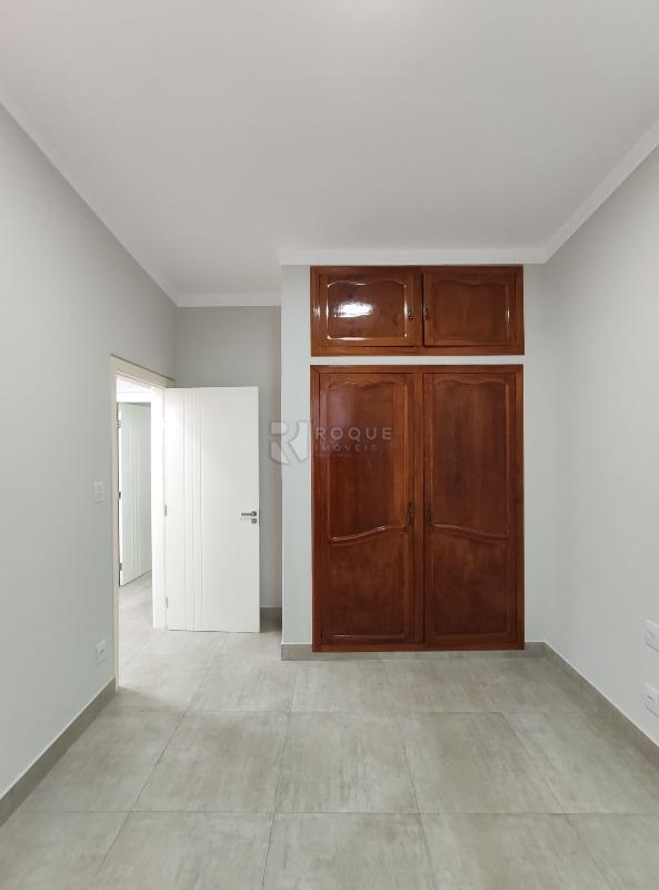 Casa Comercial para aluguel no bairro Centro: Sala 3