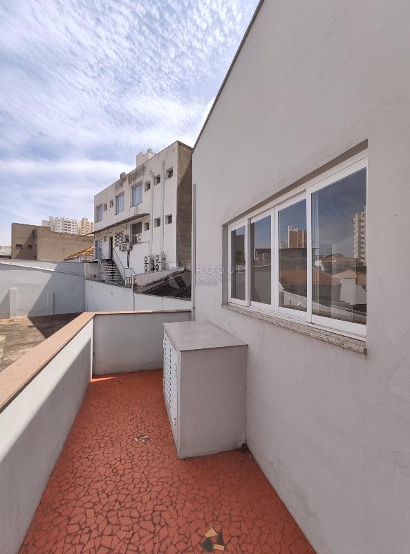 Casa Comercial para aluguel no bairro Centro: Área externa