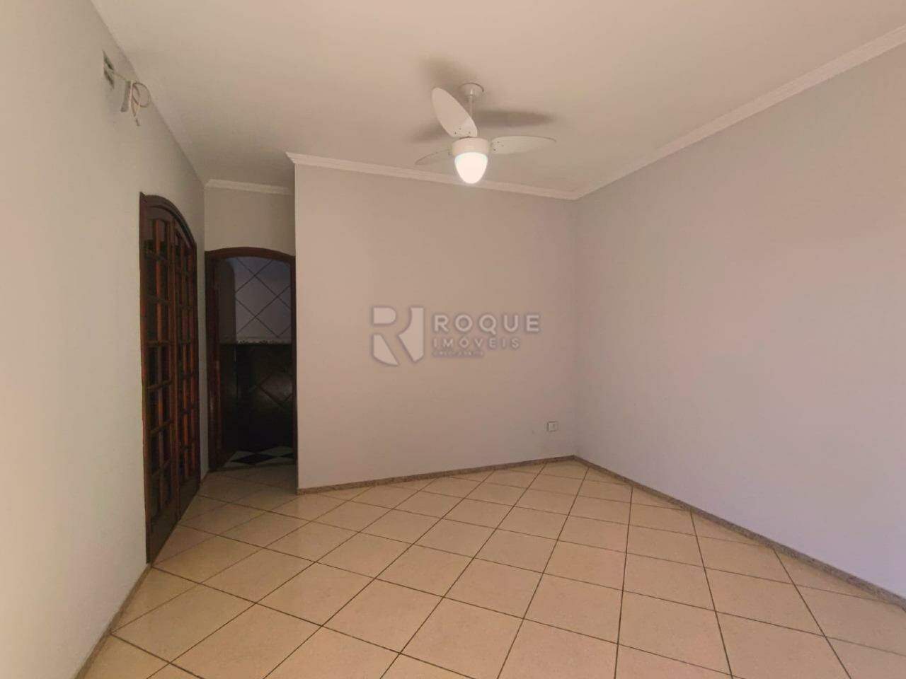 Casa Residencial para aluguel no bairro Jardim da Graminha: Dormitório 3