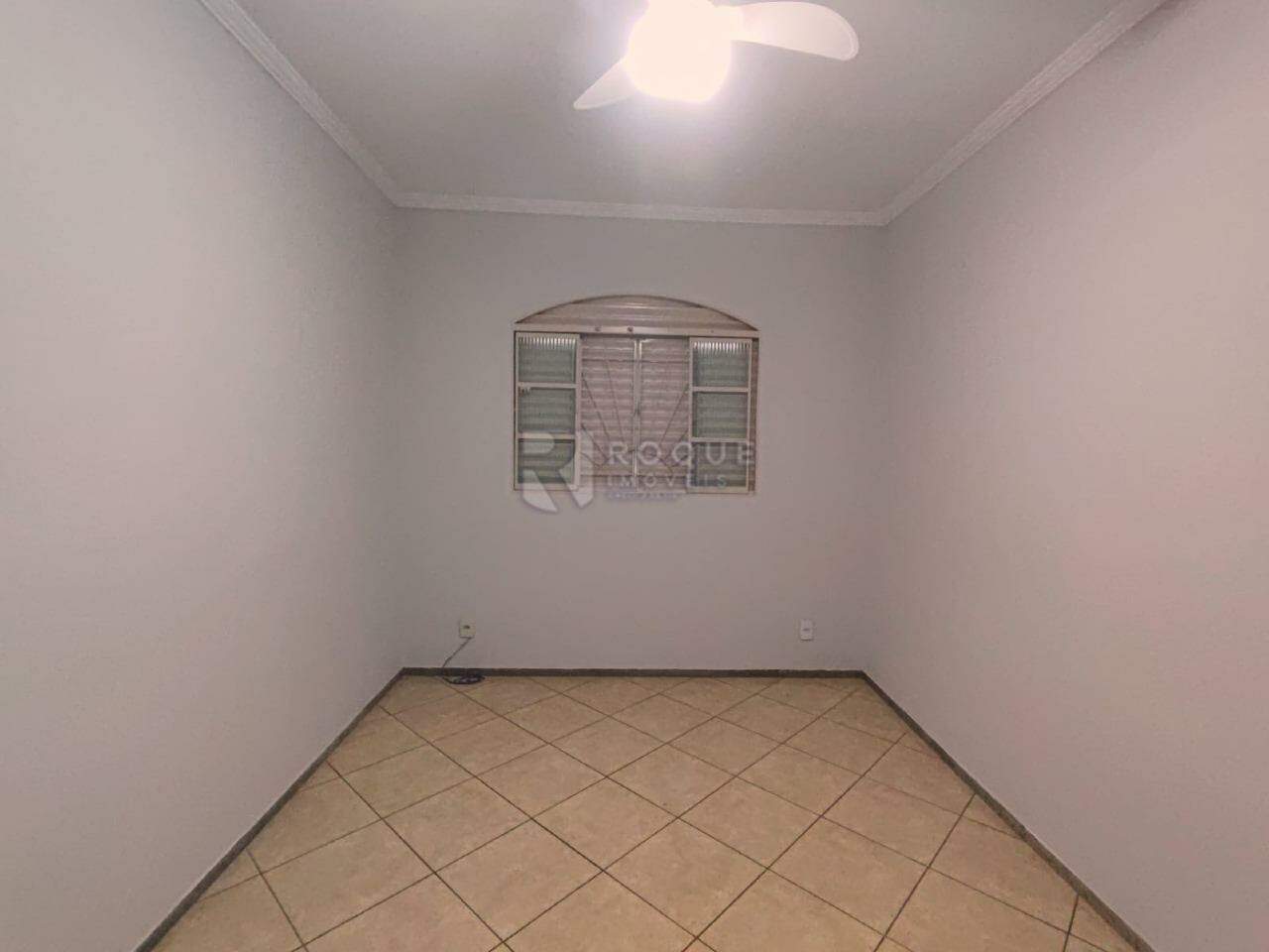 Casa Residencial para aluguel no bairro Jardim da Graminha: Dormitório 1