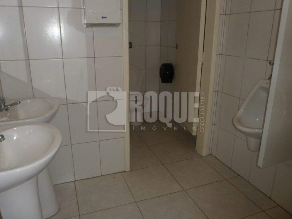 Casa Comercial para aluguel no bairro Bairro do Pinhal: WC MASC