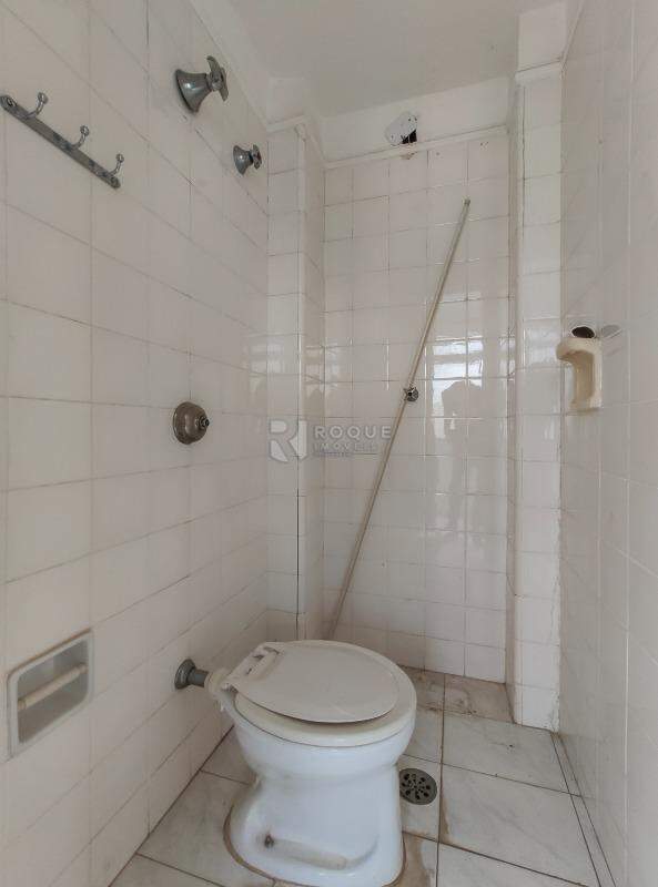Apartamento para aluguel no bairro Centro: WC social
