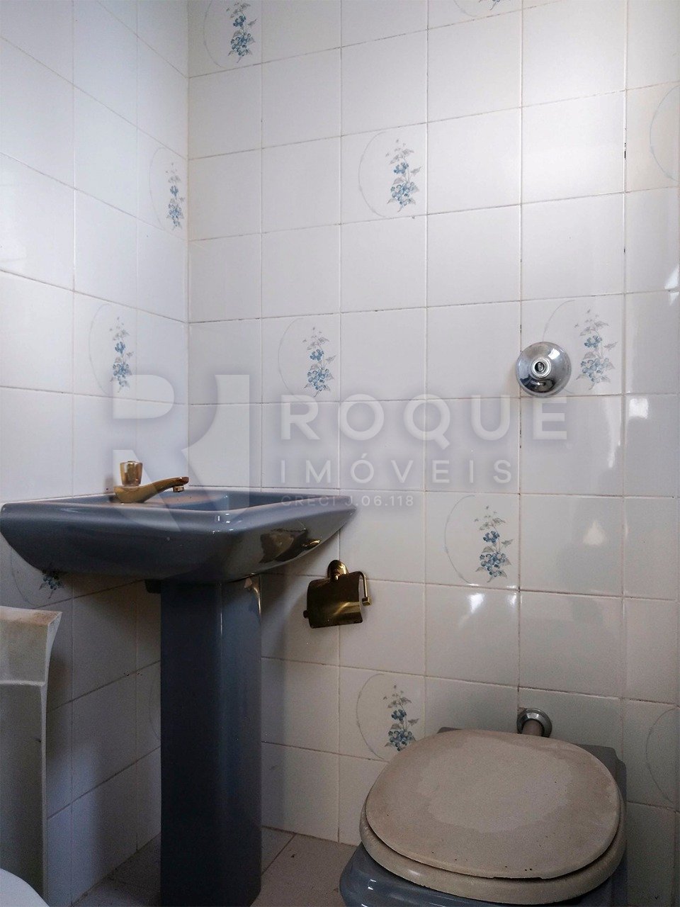 Salas/Conjuntos para aluguel no bairro Centro: WC