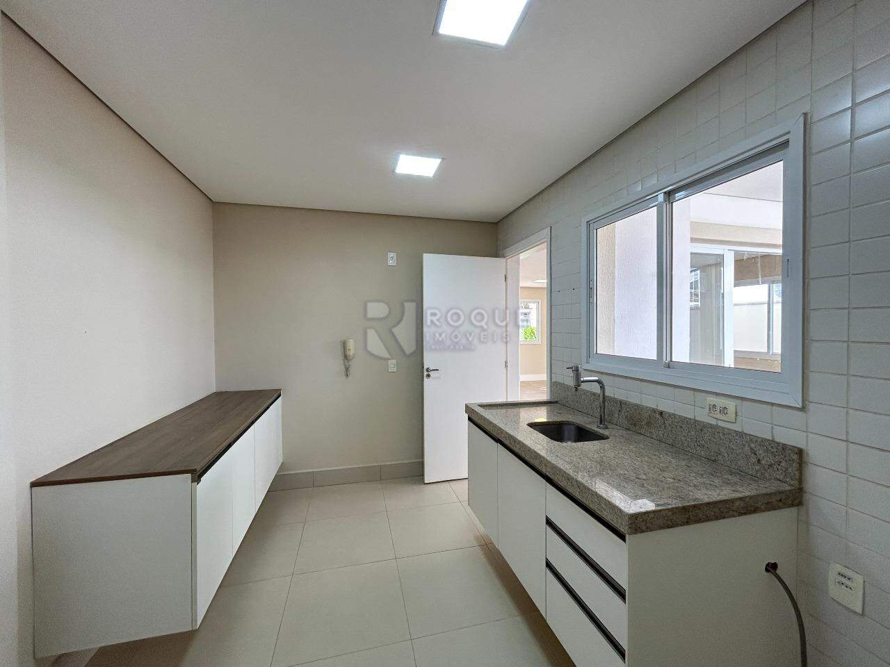 Casa em condomínio para aluguel no bairro Jardim Montezuma: Cozinha