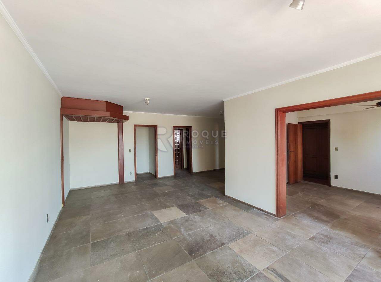 Apartamento para aluguel no bairro Centro: Sala 