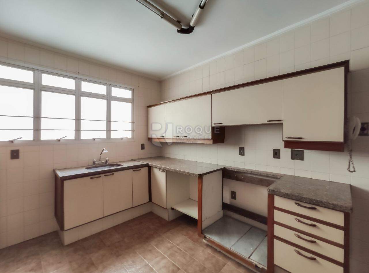 Apartamento para aluguel no bairro Centro: Cozinha 