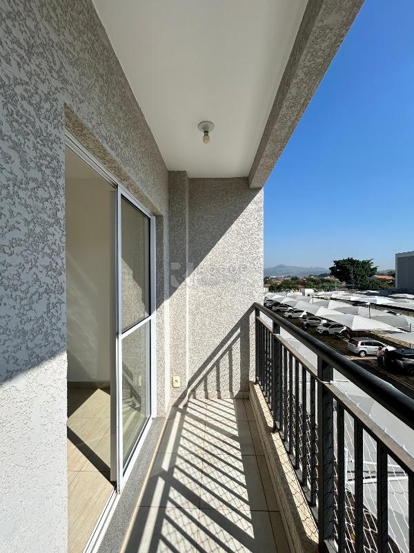 Apartamento para aluguel no bairro Chácaras Antonieta: Sacada